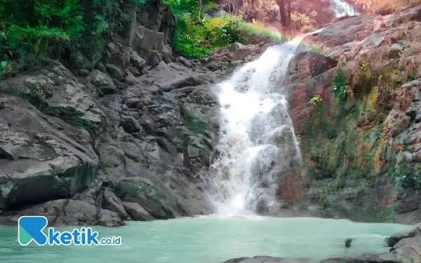 Thumbnail Jarang Terjamah, Air Terjun Jurang Mandang Pacitan Indahnya Bikin Mlongo