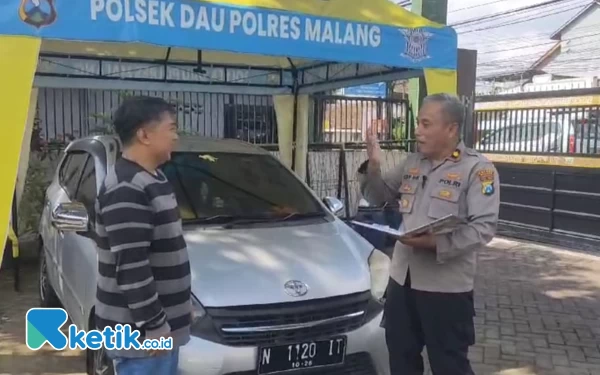 Thumbnail Mudik Lebaran, Warga Titipkan Kendaraan Gratis di Kantor Polisi Kabupaten Malang