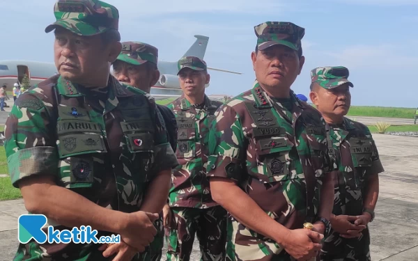 Thumbnail KST Klaim Bunuh  13 TNI, Panglima TNI Yudo Margono: Tidak Benar!