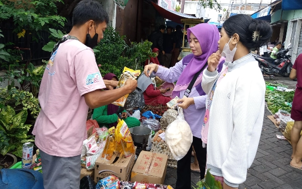 Thumbnail Berita - Stok Bapok Surabaya Cukup, Penjualan Sedikit Menurun