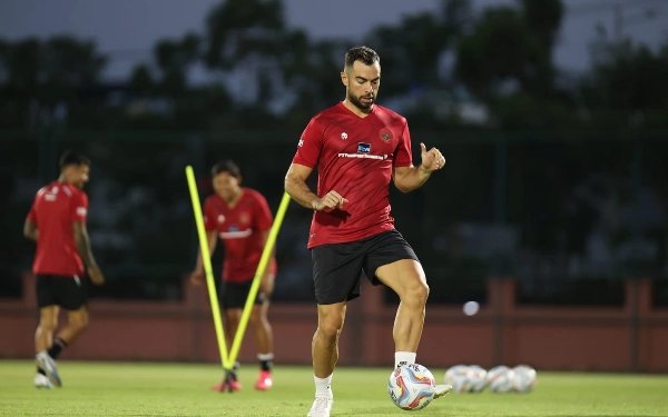 Jelang Lawan Turkmenistan, Timnas Indonesia Jalani Latihan Perdana di Surabaya