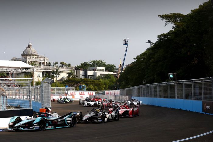 Thumbnail Indonesia Gelar 2 Balapan, Berikut Jadwal Sementara Formula E 2023