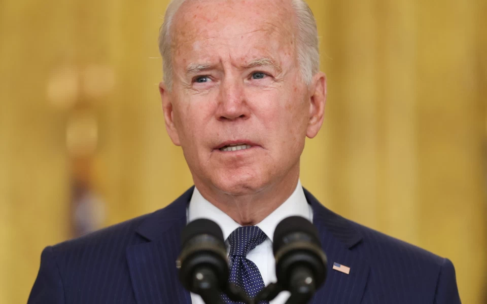 Thumbnail Berita - Joe Biden Bakal Hapus Hukuman Penjara untuk Marijuana