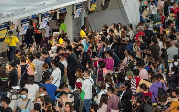 Thumbnail Puluhan Ribu Penumpang Terlantar Akibat Pemadaman Listrik di Bandara Filipina