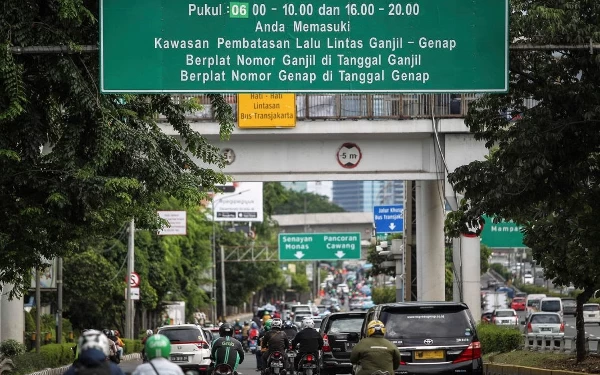 Thumbnail Aturan Ganjil Genap di Jakarta Tidak Berlaku Hari Ini