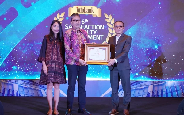 Thumbnail Bank Jatim Sabet Penghargaan Tujuh Kategori SLE Award 2023