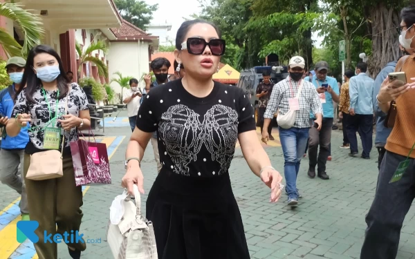 Uci Flowdea dan Kuasa Hukum Pihak Hermes Beberkan Fakta Penting 