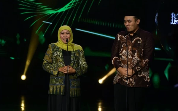 Thumbnail Sejumlah Tokoh Nasional Terima Penghargaan Anugerah Satu Abad NU