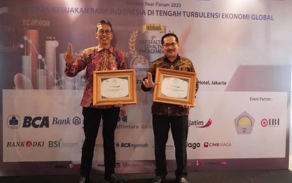 Thumbnail Berita - Bank Jatim Raih ACGS Awards 