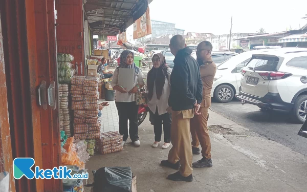 Thumbnail Disperindag–Polres Pagaralam Sidak Pasar Minyakita