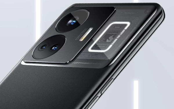 Realme GT3 Resmi Rilis di Event Mobile World Congress 2023