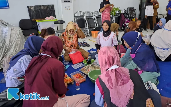 Thumbnail Pemberdayaan Perempuan Jember Melalui Pelatihan Wirausaha Kreatif