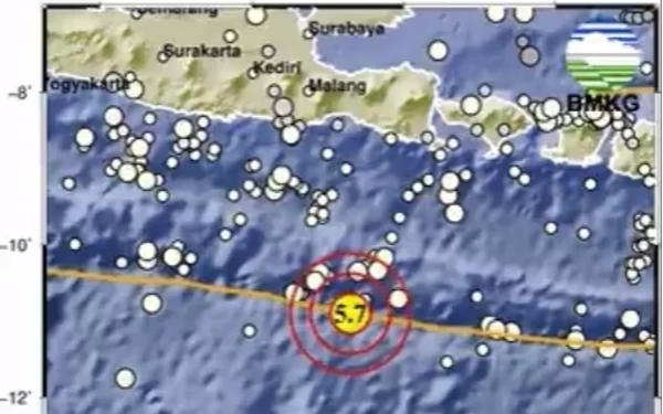 Thumbnail Breaking News: Gempa M 5,7 Guncang Jember Jawa Timur