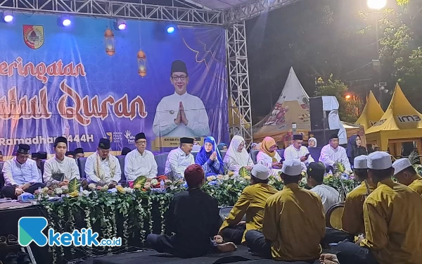 Thumbnail Masyarakat Jember Peringatan Nuzulul Quran di Sahati Fest