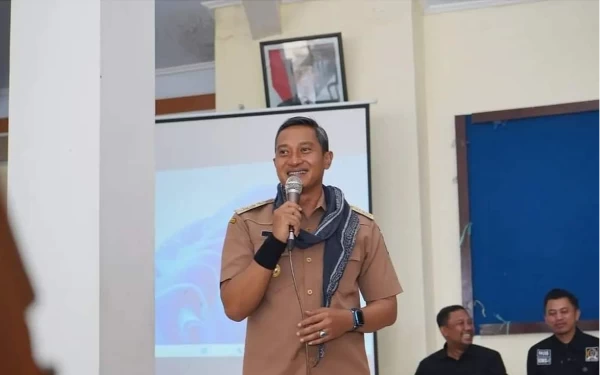 Thumbnail Sosialisasi Program Sanitasi, Bupati Pacitan Kunjungi Warga Kledung