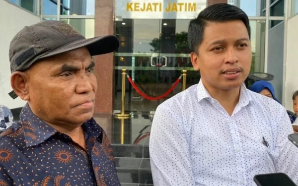 Thumbnail Keluarga Korban Kanjuruhan Datangi Kejati Jatim,  Pertanyakan Restitusi Rp 8,8 Miliar