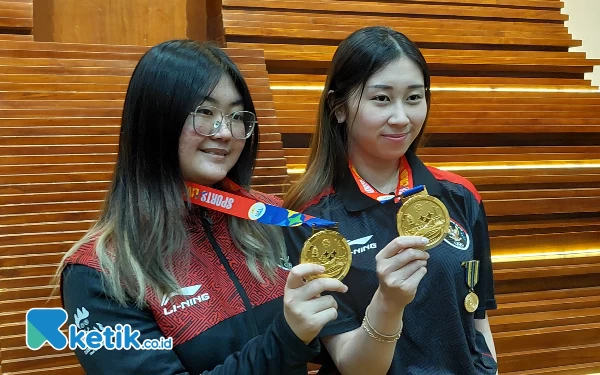 Thumbnail Mengenal Michelle dan Cindy, Kakak-Beradik Asal Banyuwangi Peraih Emas E-sport SEA Games