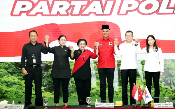 Thumbnail Berita - Hary Tanoe MoU dengan Megawati, Siap Menangkan Ganjar Pranowo