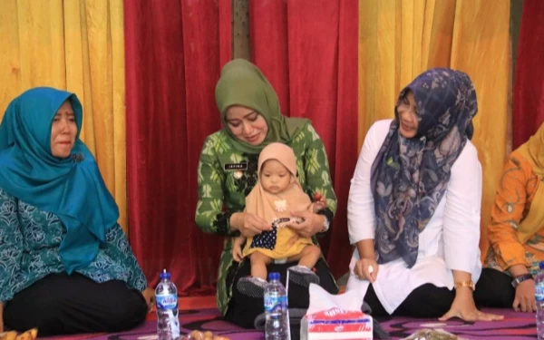 Tekan Stunting, AKB dan AKI, Bupati Mojokerto Gelar Program SEHATI di Desa Mojokumpul