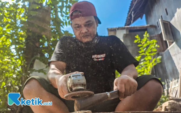 Berkah Idul Adha, Pandhe Besi Pacitan Banjir Pesanan