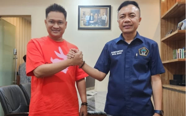 Thumbnail Setuju dengan Wabup Blitar, Tomi Gandhi Minta Wisuda TK-SLTA Dihapus