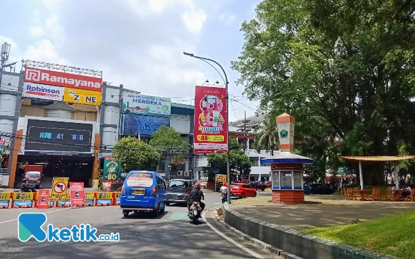 Thumbnail Revitalisasi Alun-Alun Tugu, Mal Ramayana Direncanakan Jadi Lahan Parkir