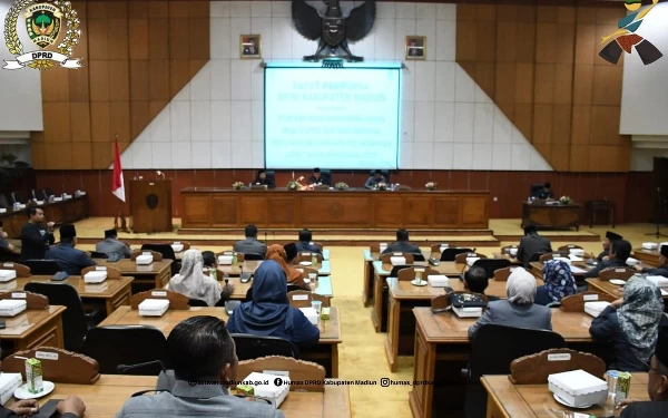 Thumbnail Berita - Silpa APBD Kabupaten Madiun 2022 Capai Rp 219,3 Miliar Jadi Sorotan Dewan, Fraksi Golkar: Perencanaan Kurang Matang atau Efisiensi?