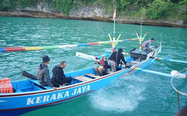 Thumbnail Berita - Bupati Ngawi Tantang Bupati Pacitan Nur Bayuaji Adu Memancing