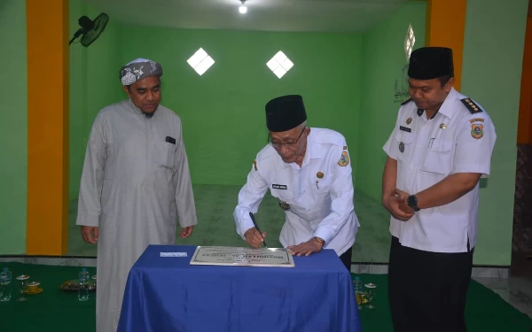 Bupati Salwa Berbangga Hati Kecamatan Tenggarang Berhasil Renovasi Tempat Ibadah