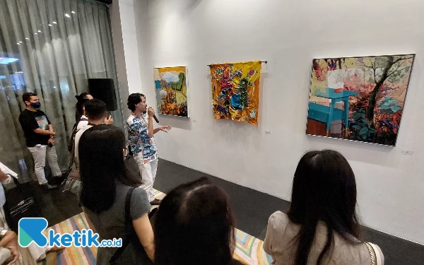 Thumbnail Berita - Artotel TS Suites Selenggarakan Pameran Seni Bertema Di Antara Hujan