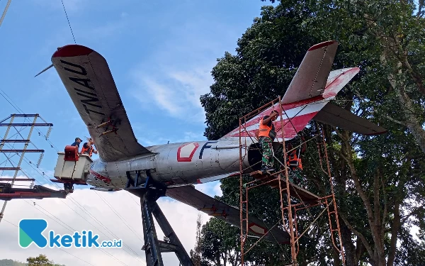 Monumen Pesawat di Kota Batu Kembali Glowing