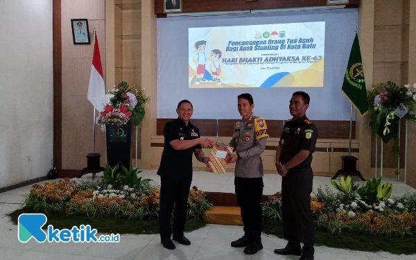 Kejari Canangkan Program Orang Tua Asuh Anak Stunting di Kota Batu