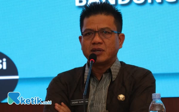 Thumbnail Bupati Bandung Salurkan Bonus Produksi Panas Bumi Rp 18 Miliar untuk 48 Desa