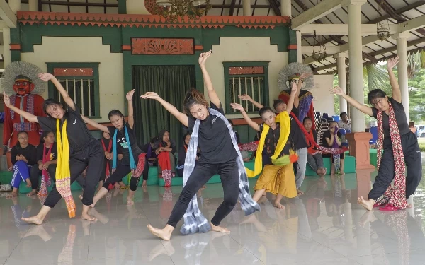 Workshop SERAYA: Sebar Gaya Sebar Budaya Guna Mengembangkan Budaya Indonesia