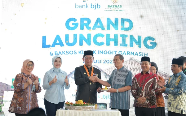 Ridwan Kamil Resmikan Klinik Khusus Lansia Inggit Garnasih