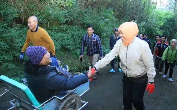 Thumbnail Wujudkan Pembangunan Berkelanjutan, Gubernur Khofifah Bentuk Forum Geopark