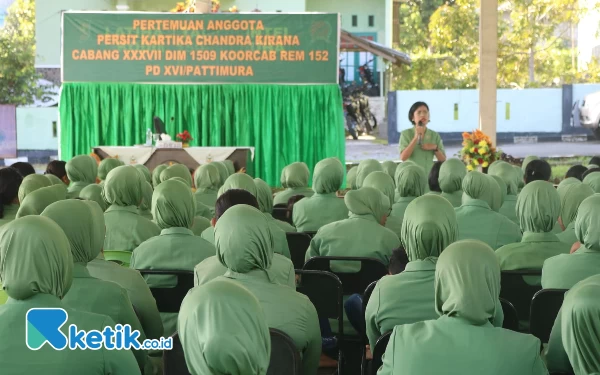 Thumbnail Berita - Temu Gabungan Persit KCK, Dora Romy Sitompul Beri Pesan Harmoni