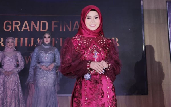 Thumbnail Lusianti, Putri Hijabfluencer Favorite Jabar 2023 Gaungkan Semangat Enterpreneurship