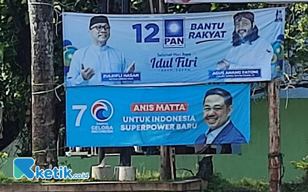 Thumbnail Belum Masa Kampanye, Baliho Parpol Bertebaran di Pacitan