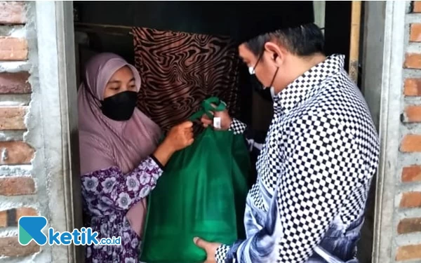 Thumbnail Berita - Wakil Rakyat dari PKB Sidoarjo Bantu Balita Stunting Terkena Tuberkulosis