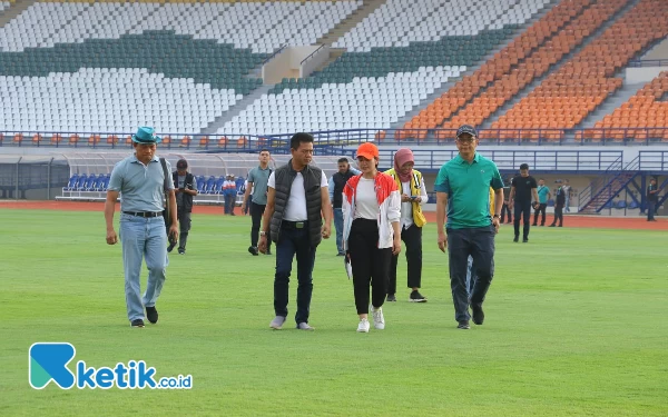 Thumbnail FIFA Cek Kesiapan Stadion Si Jalak Harupat Jadi Venue Piala Dunia U-17