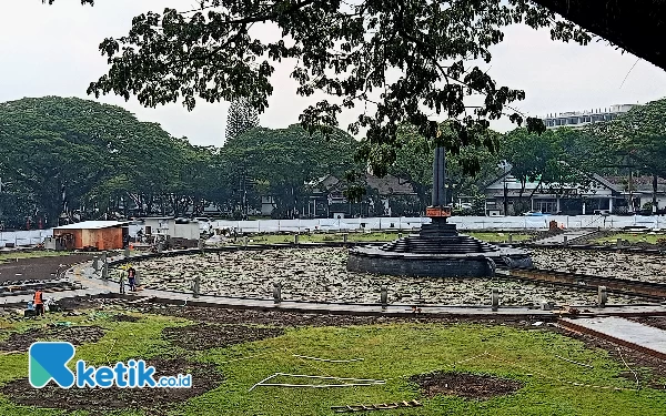 Thumbnail Revitalisasi Alun-Alun Tugu Kota Malang Alami Kemajuan, Lampaui Target