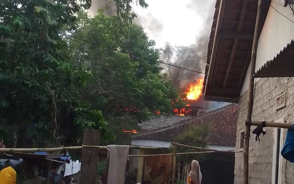 Pesantren Al-Muhtar Tanjungsari Cianjur Terbakar, Kerugian Ditaksir Ratusan Juta Rupiah