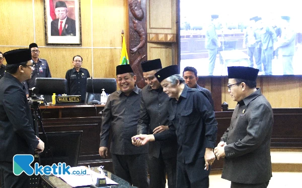 Thumbnail Berita - DPRD-Bupati Restui RSUD Sidoarjo Utang Bank Rp 60 M