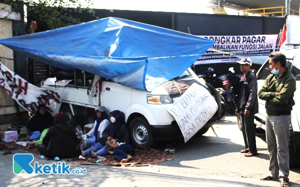 Thumbnail DPRD Sidoarjo Segera Klarifikasi Pihak Terkait Ihwal Penutupan Jalan di Gedangan