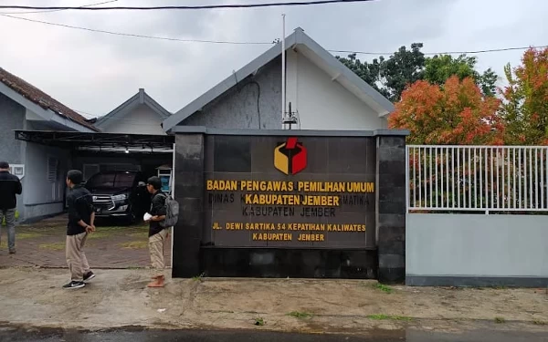 Thumbnail Berita - Kursi Bawaslu Jember Kosong, Sementara Diambil Alih Bawaslu Jatim