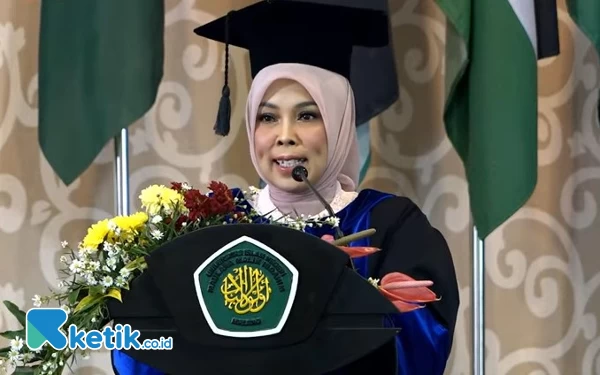 Thumbnail Berita - Dikukuhkan Jadi Guru Besar UIN Malang, Prof. Ilfi Nur Diana Paparkan 5 Indikator Kepemimpinan Islami