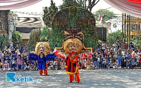 Meriahnya Karnaval Kota Malang, Suguhkan Ragam Budaya Indonesia