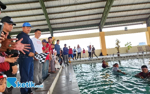 Thumbnail Wali Kota Maidi Ramaikan Lomba 17an Jukir JPC se-Kota Madiun, Simak Pesan dan Apresiasinya