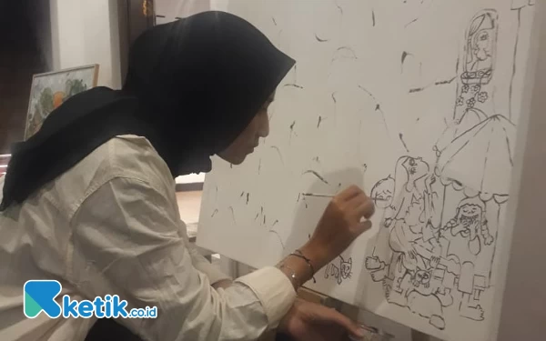 Pengunjung Pameran 'Aku' Diajak Ikut Andil dalam Karya Lukis